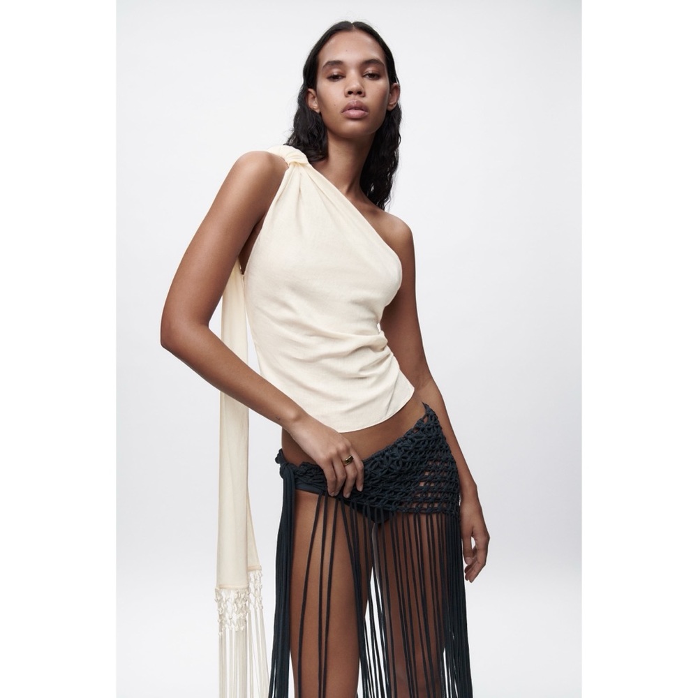 Zara Cream One-Shoulder Top - Picture 8 of 10